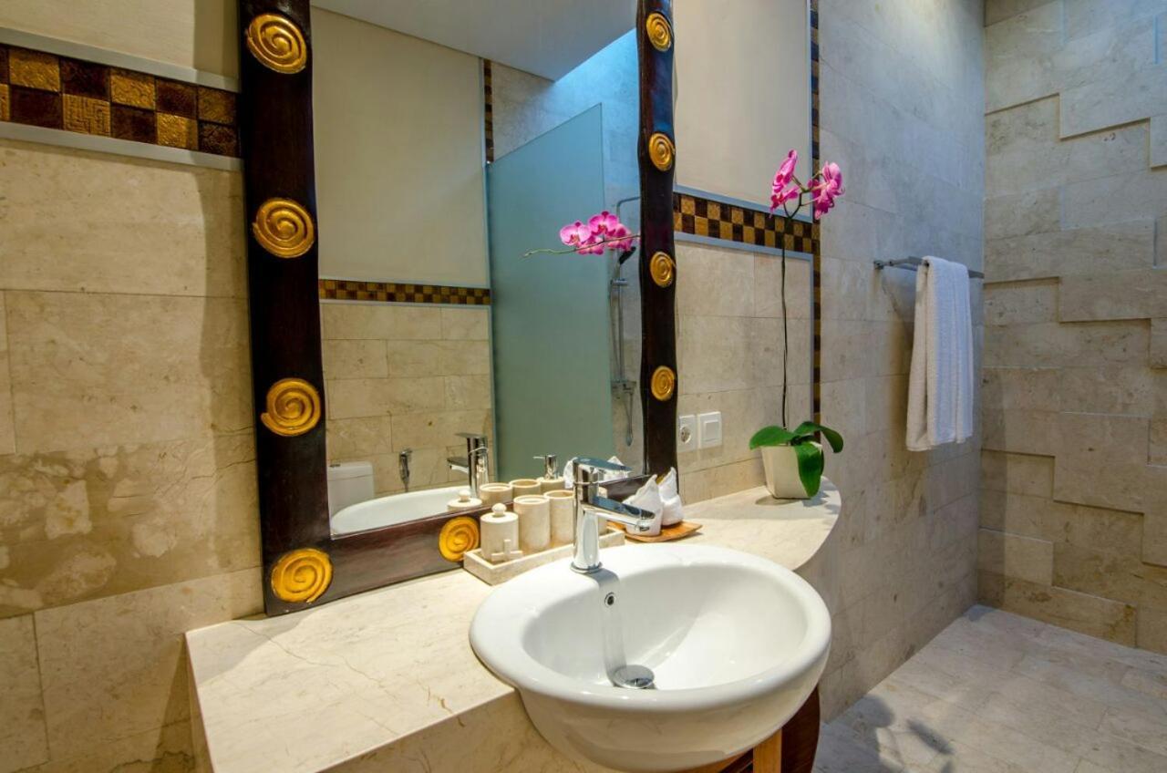 Kesari Haven Villa Sanur Exterior foto